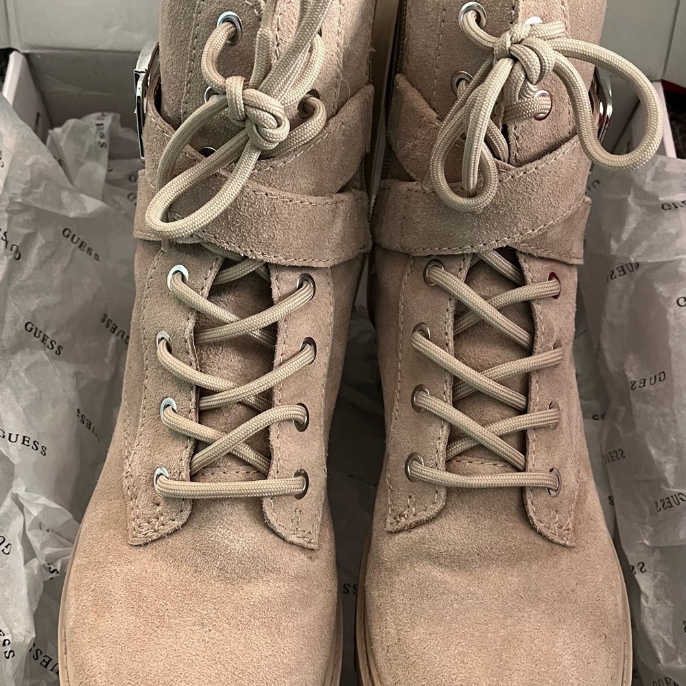 GUESS Women's Tan boots. Size 7.5 M